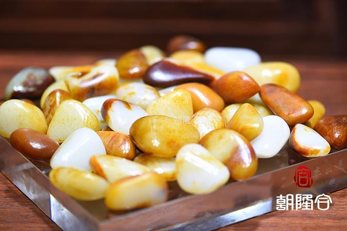 一塊玉在北京買，在新疆買，在蘇州買，價(jià)格都會(huì)不同。(圖1)
