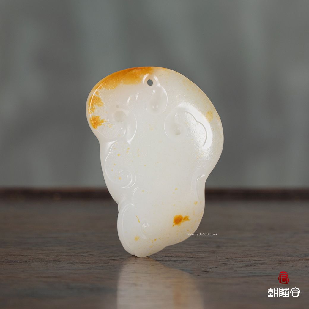 龍行天下