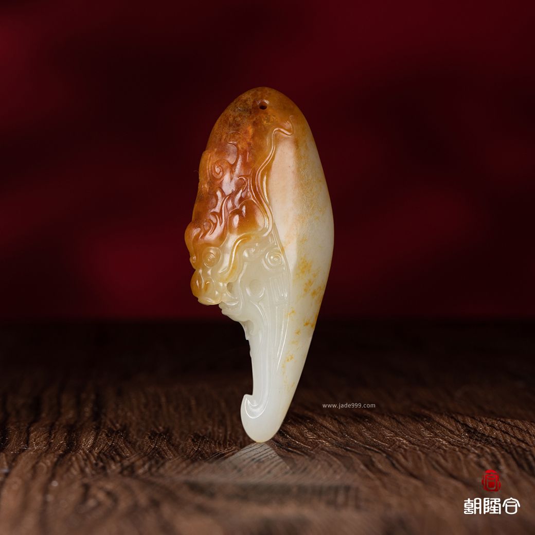 龍行天下