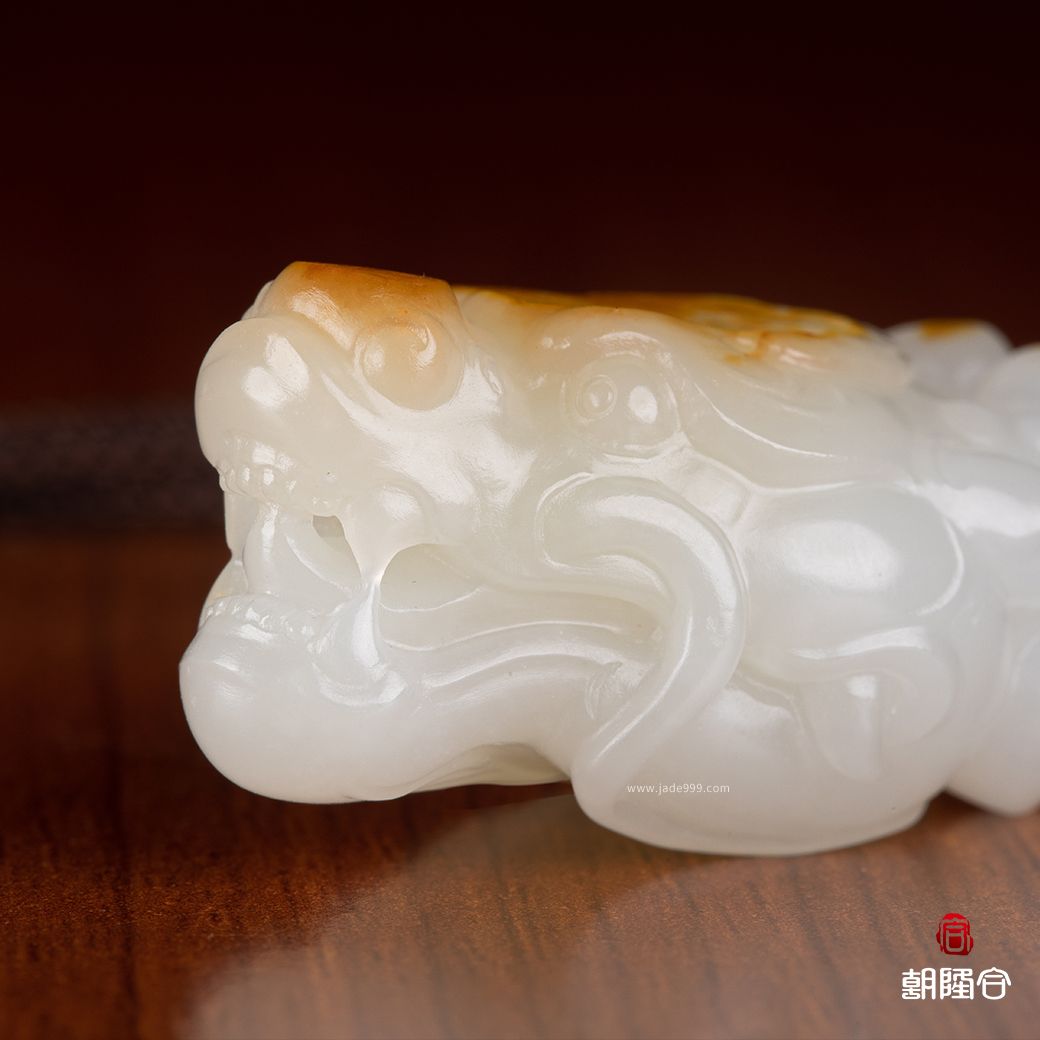 龍行天下